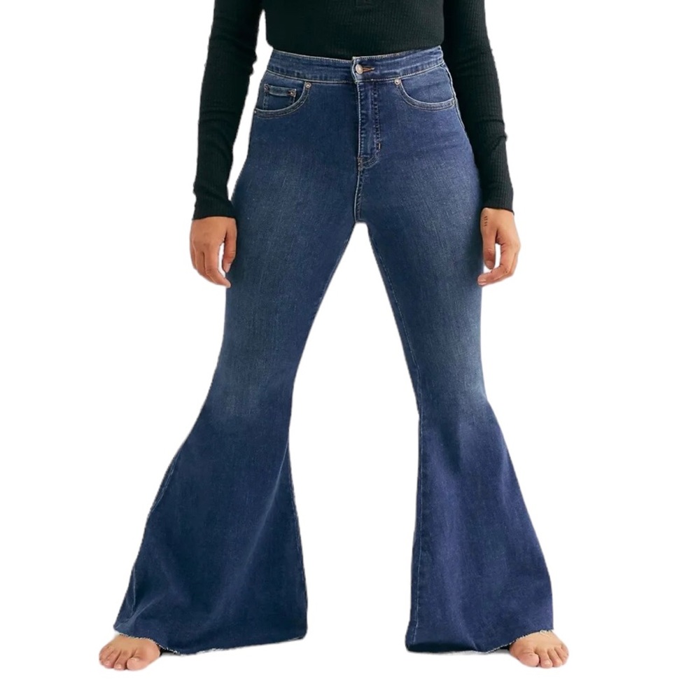 Free People We The Free CRVY Ma Cherie Highrise Flare Jeans size 27